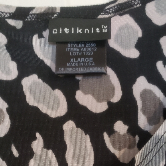 CitiKnits 2 Piece Wide-Leg Ankle Length Set Size XL - Picture 2 of 7